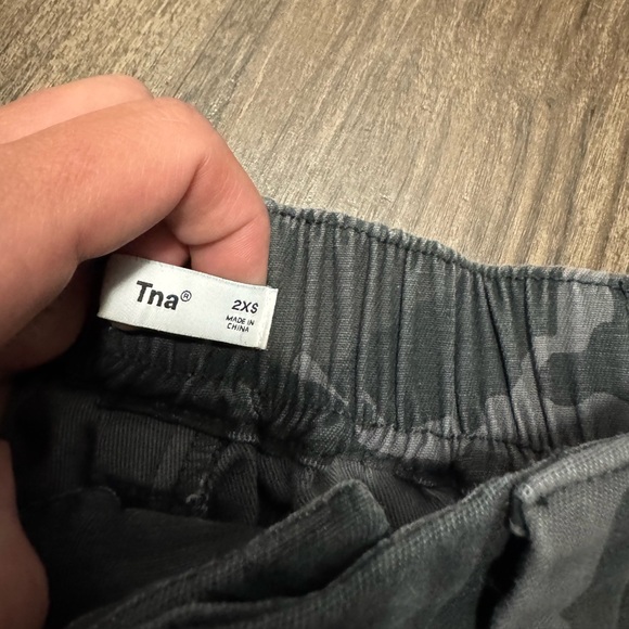TNA camo pants - Picture 3 of 3